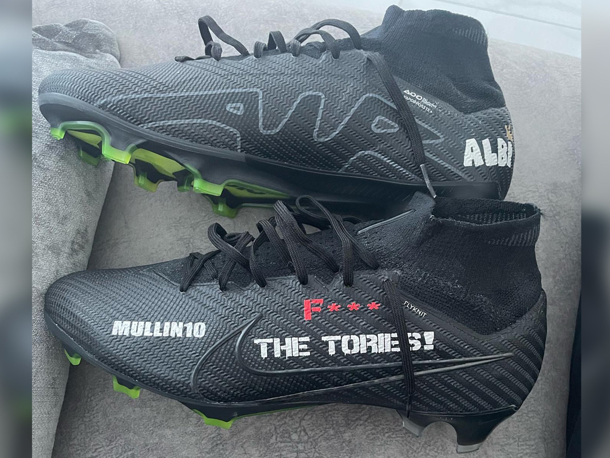 Pauls warehouse clearance football boots